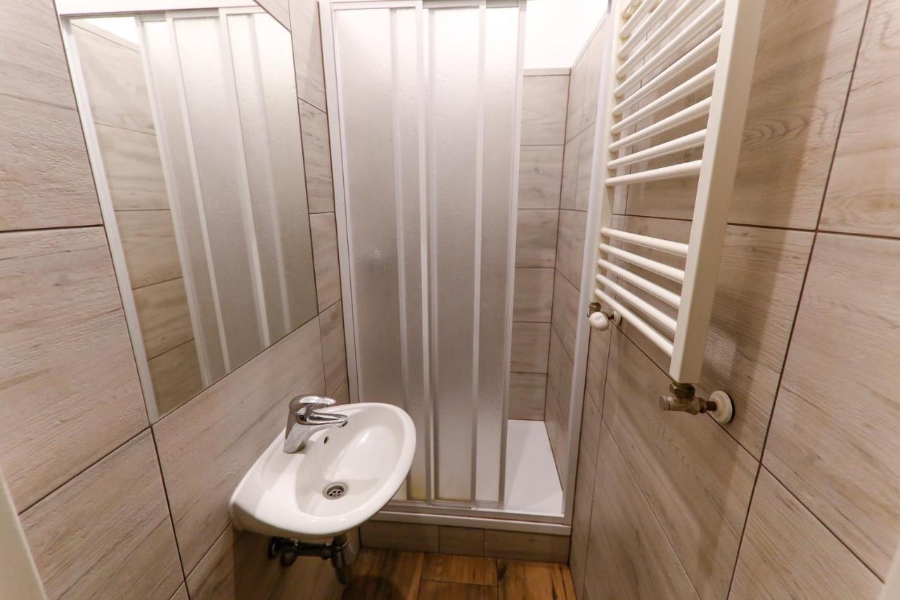 Bed in 8-Bed Mixed Dormitory Room,1011802753:JPEG